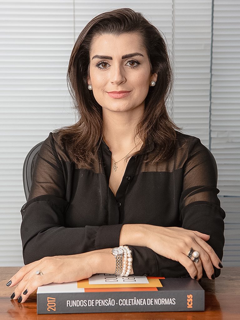 Marina no webinar sobre gestão de investimentos